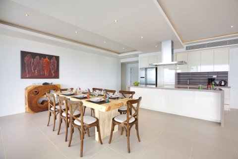 Apartamento de 3 dormitorios en Ko Samui, Tailandia № 148600 - foto 11
