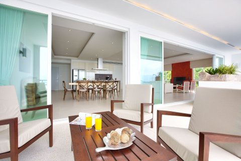 Apartamento de 3 dormitorios en Ko Samui, Tailandia № 148600 - foto 14