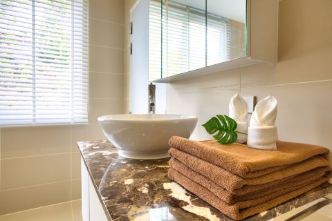 Apartamento de 3 dormitorios en Ko Samui, Tailandia № 148600 - foto 28