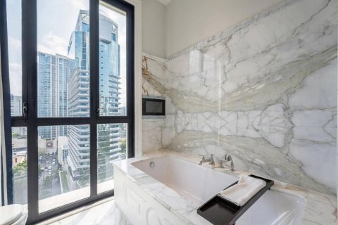 Condominio de 2 dormitorios en Bangkok, Tailandia № 220602 - foto 9