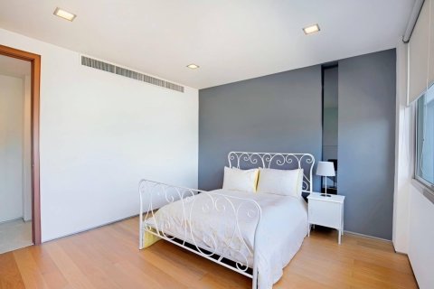 Condo in Bangkok, Thailand, 3 bedrooms № 220603 - photo 8