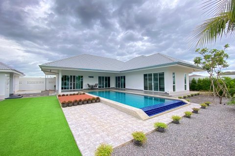 Villa in Pran Buri, Thailand 3 Schlafzimmer № 168746
