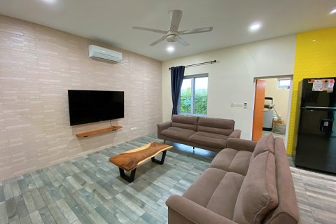 Chalet de 3 dormitorios en Pran Buri, Tailandia № 168746 - foto 27