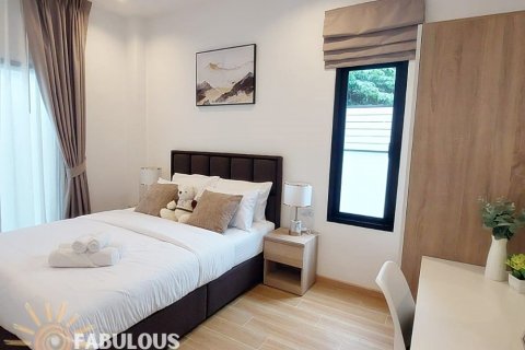 Chalet de 3 dormitorios en Kamala, Tailandia № 179331 - foto 6
