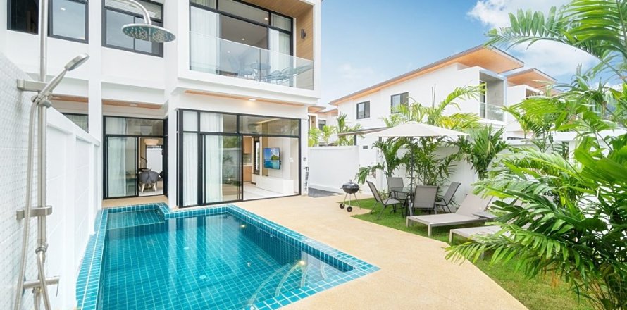 Chalet de 3 dormitorios en Kamala, Tailandia № 179331