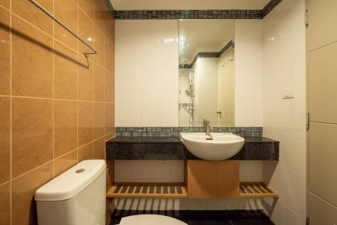 Apartment in Pattaya, Thailand 2 rooms № 214109 - photo 15