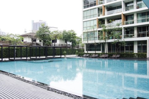 Condominio de 3 dormitorios en Bangkok, Tailandia № 181058 - foto 25