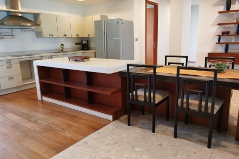 Condominio de 3 dormitorios en Bangkok, Tailandia № 181058 - foto 7