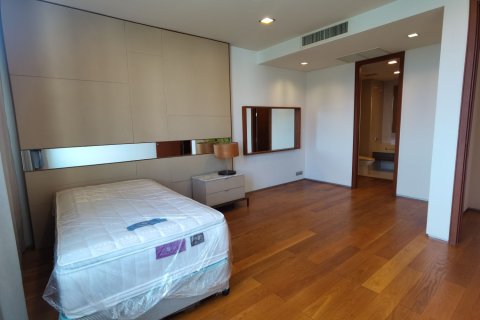 Condominio de 3 dormitorios en Bangkok, Tailandia № 181058 - foto 12