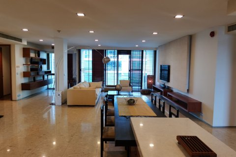 Condominio de 3 dormitorios en Bangkok, Tailandia № 181058 - foto 5