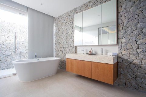 Casa de 4 dormitorios en Phuket, Tailandia № 181057 - foto 18