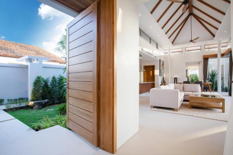 Casa de 4 dormitorios en Phuket, Tailandia № 181057 - foto 13