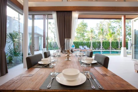 Casa de 4 dormitorios en Phuket, Tailandia № 181057 - foto 8