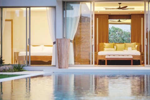 Casa de 4 dormitorios en Phuket, Tailandia № 181057 - foto 17