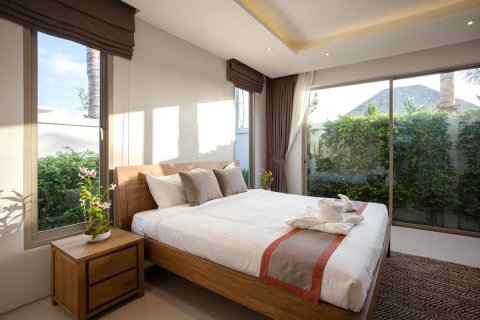 Casa de 4 dormitorios en Phuket, Tailandia № 181057 - foto 21