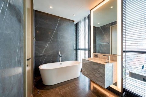 Condominio de 2 dormitorios en Bangkok, Tailandia № 181052 - foto 9