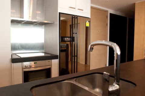 Condominio de 3 dormitorios en Bangkok, Tailandia № 181055 - foto 4