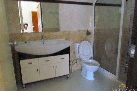Casa de 3 dormitorios en Pattaya, Tailandia № 47432 - foto 11