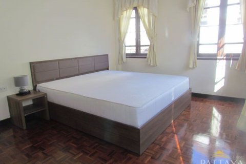 Casa de 3 dormitorios en Pattaya, Tailandia № 47432 - foto 22