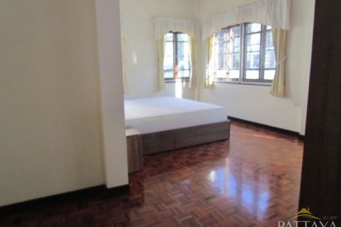 Casa de 3 dormitorios en Pattaya, Tailandia № 47432 - foto 21