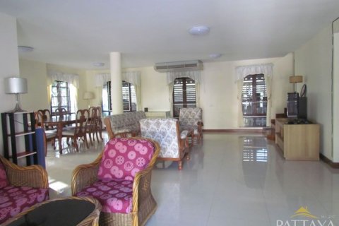 Casa de 3 dormitorios en Pattaya, Tailandia № 47432 - foto 14