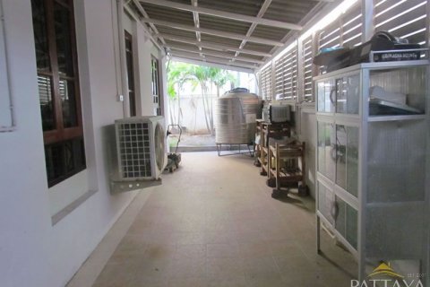 Casa de 3 dormitorios en Pattaya, Tailandia № 47432 - foto 8