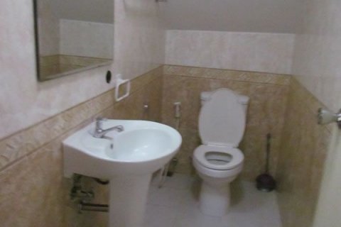 Casa de 3 dormitorios en Pattaya, Tailandia № 47432 - foto 2