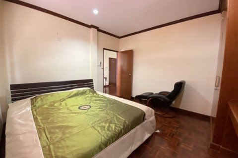 Casa de 3 dormitorios en Pattaya, Tailandia № 22259 - foto 16