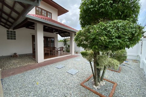 Casa de 3 dormitorios en Pattaya, Tailandia № 22259 - foto 5