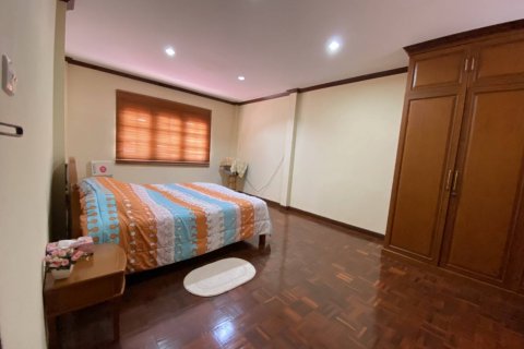 Casa de 3 dormitorios en Pattaya, Tailandia № 22259 - foto 19