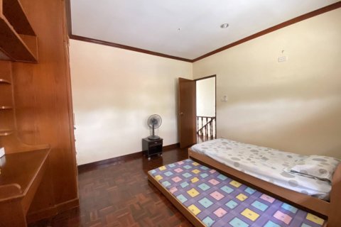 Casa de 3 dormitorios en Pattaya, Tailandia № 22259 - foto 30