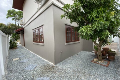 Casa de 3 dormitorios en Pattaya, Tailandia № 22259 - foto 6