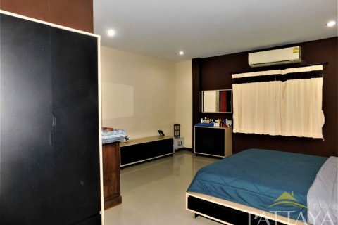Casa de 2 dormitorios en Pattaya, Tailandia № 47433 - foto 7