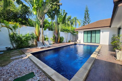 Casa de 3 dormitorios en Pattaya, Tailandia № 47430 - foto 5