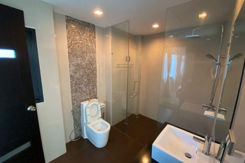 Casa de 3 dormitorios en Pattaya, Tailandia № 47430 - foto 15