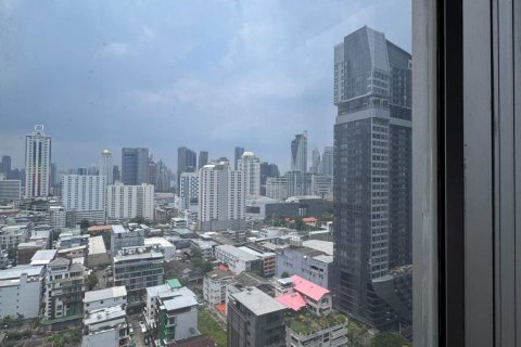 Condominio de 2 dormitorios en Ratchathewi, Bangkok, Tailandia № 172223 - foto 12