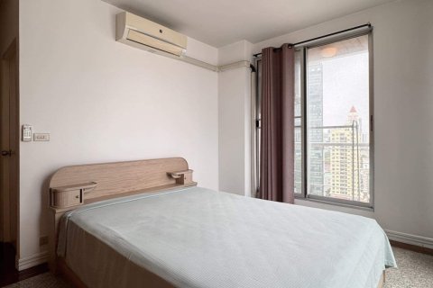 Condominio de 2 dormitorios en Ratchathewi, Bangkok, Tailandia № 172223 - foto 3