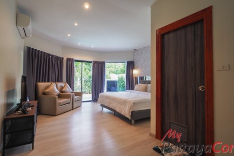 Casa de 3 dormitorios en Bang Lamung, Tailandia № 202289 - foto 26