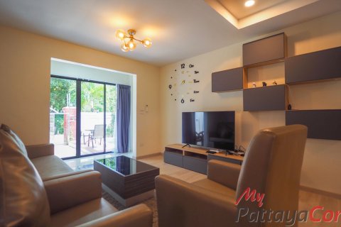 Casa de 3 dormitorios en Bang Lamung, Tailandia № 202289 - foto 12