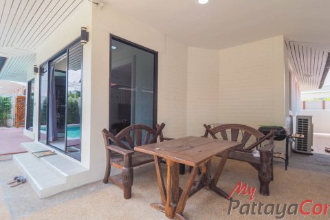 Casa de 3 dormitorios en Bang Lamung, Tailandia № 202289 - foto 6