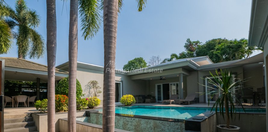 Casa de 3 dormitorios en Bang Lamung, Tailandia № 202286