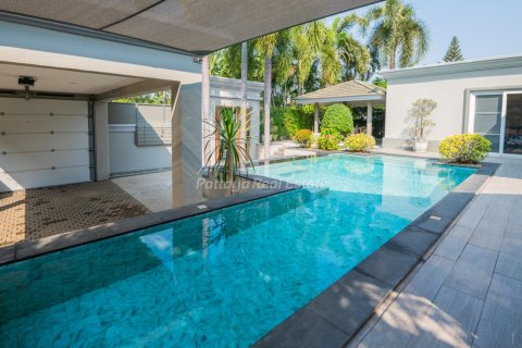 Casa de 3 dormitorios en Bang Lamung, Tailandia № 202286 - foto 6