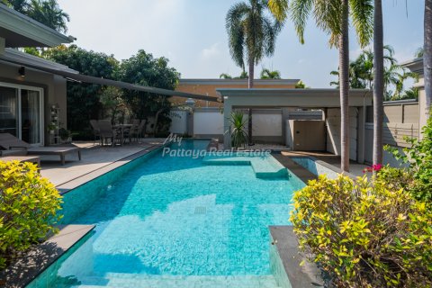 Casa de 3 dormitorios en Bang Lamung, Tailandia № 202286 - foto 15