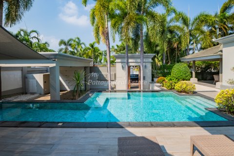 Casa de 3 dormitorios en Bang Lamung, Tailandia № 202286 - foto 12