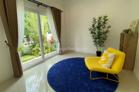 Casa de 3 dormitorios en Bang Lamung, Tailandia № 202287 - foto 9