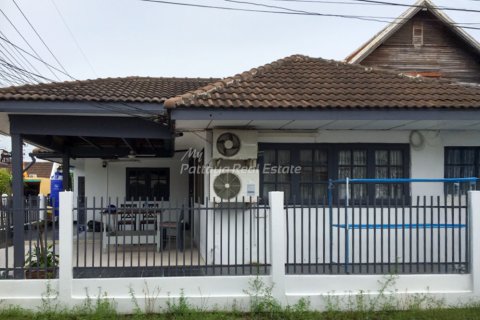 Casa de 3 dormitorios en Pattaya, Tailandia № 202288 - foto 3