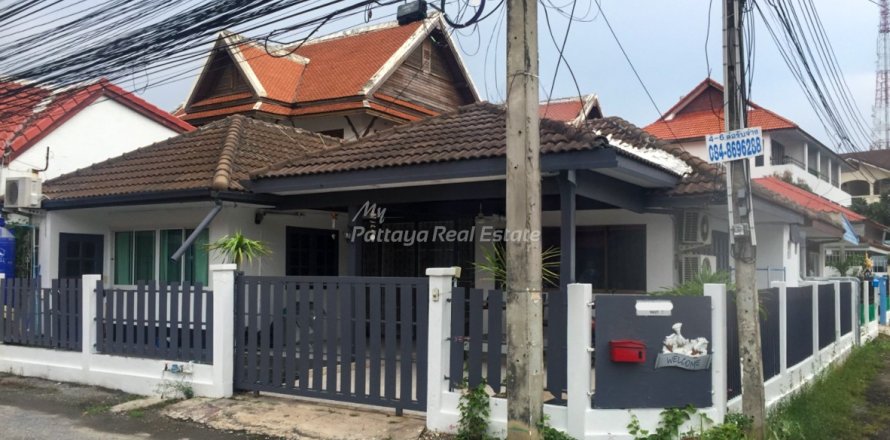 Casa de 3 dormitorios en Pattaya, Tailandia № 202288