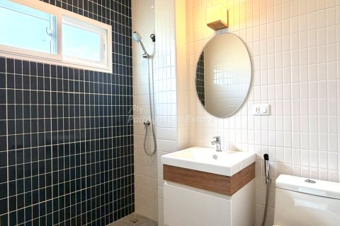 Casa de 3 dormitorios en Bang Lamung, Tailandia № 202285 - foto 19