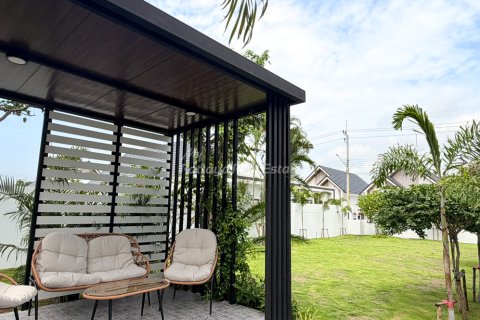 Casa de 3 dormitorios en Bang Lamung, Tailandia № 202285 - foto 5