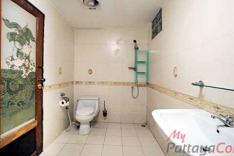 Casa de 3 dormitorios en Pattaya, Tailandia № 202290 - foto 19